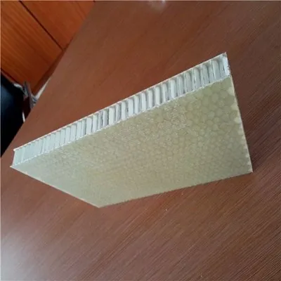 แผ่นใยแก้วนำแสงแผงเซลล์แสงอาทิตย์ชนิด Honeycomb Core Sandwich สำหรับแผ่นหินผสม