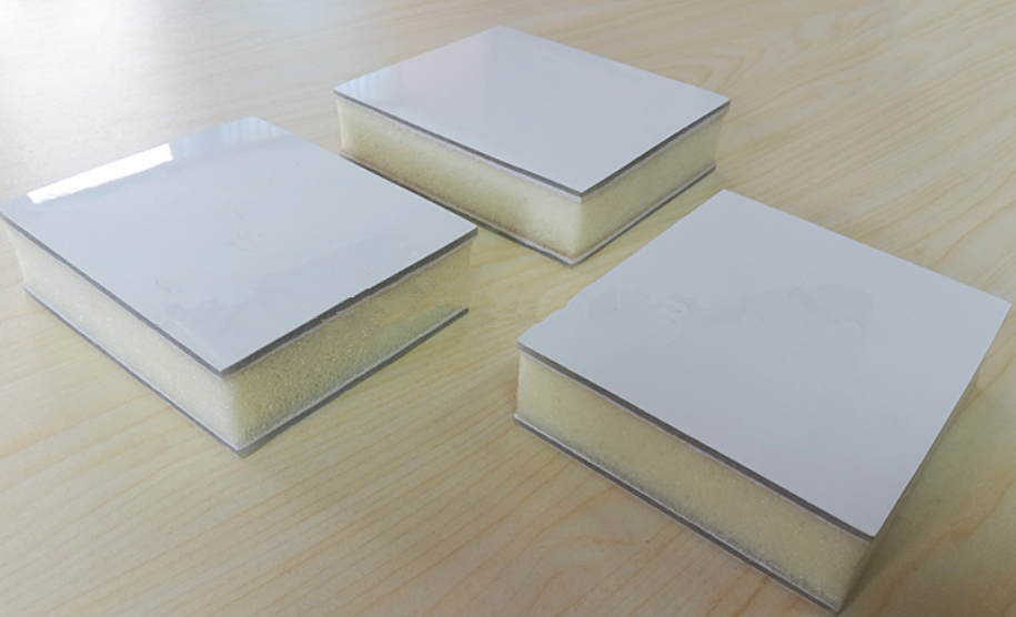 FRP polyurethane sandwich panels for truck bodies.png